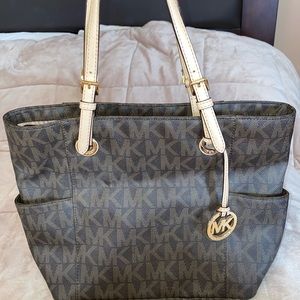 Michael Kors Signature Logo Tote